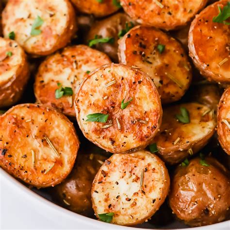 Rosemary Garlic Roasted Red Potatoes