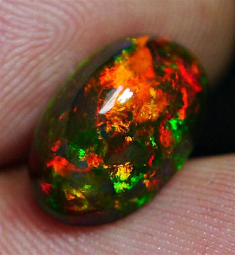 Gambar Mengenal Varian Batu Jenis Opal Black Info Seputar Hobi Gambar