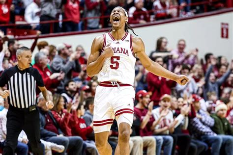 Reneau Scores Career High 25 To Lead Indiana Over North Alabama 83 66