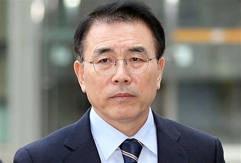 오늘의 토막뉴스 신한금융 차기 회장 선출 개시조용병 회장 연임 가능성에 이목집중 外