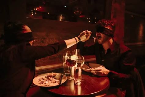 Dining in the Dark Chicago: A Blind Tasting Experience