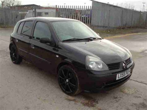 Renault 2005 CLIO AUTHENTIQUE BLACK Car For Sale