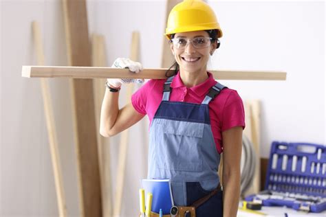 Carpentry Schools in Phoenix, AZ – Trade Schools Near You