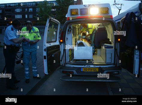 Ambulanz sirene fotografías e imágenes de alta resolución Alamy