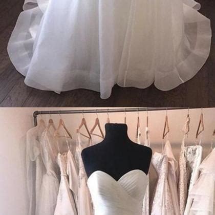 Pleated Sweetheart Crystal Beaded Sashes Organza Wedding Dresses Ball