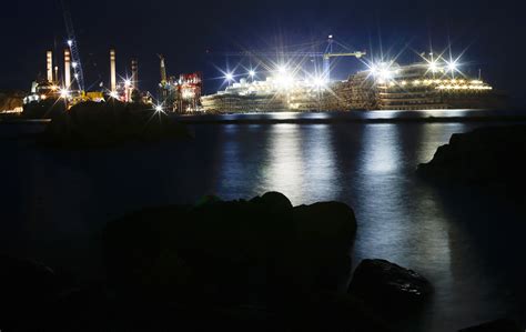 Costa Concordia Cruise Ship Disaster 2nd Anniversary Marked By Survivor Memorial [photos] Ibtimes