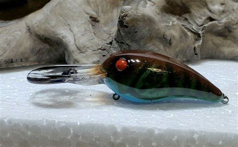 Custom Painted Rock Crawler Crankbait Ice Blue Craw Ebay