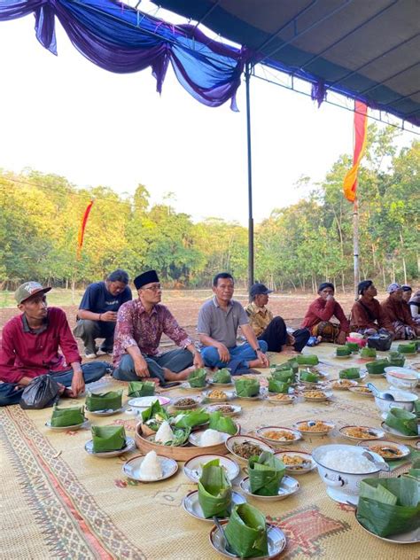 Tradisi Bersih Telaga Kalen Lestarikan Warisan Budaya Di Blekonang