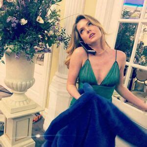 Meghann Fahy Meghannfahy Nude Leaks Fapello