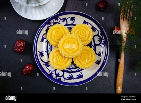 Green bean cake Stock Photo - Alamy