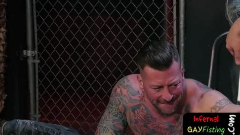 Hunk Gets Bj As He Wrecks Tight Bdsm Ass BoyFriendTV