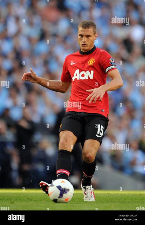 Nemanja Vidic Manchester United Fc Manchester United Fc Etihad Stadium