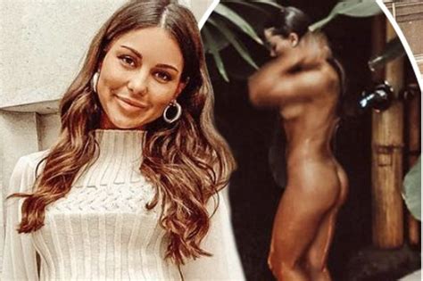 Made In Chelseas Louise Thompson Poses Completely Naked In Sexy Shower