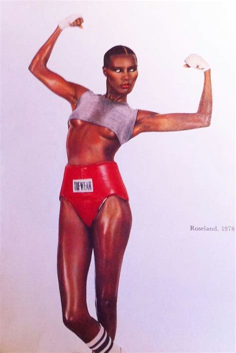 Pin By Heraldina On Photography Grace Jones Jones Poses