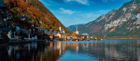 Hallstatt village, Austria 39896460 Stock Photo at Vecteezy