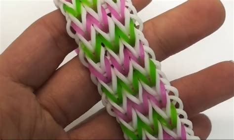 Easy Triple Fishtail Bracelet Rainbow Loom Tutorial LoomDaily