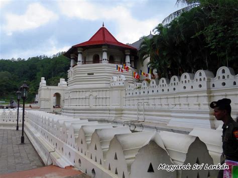 Kandy Sri Lanka L Tnival K Magyarok Sri Lank N Utaz Si Iroda