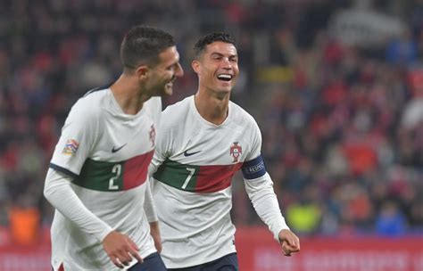 Ligue des nations le Portugal gagne en Rép tchèque 4 0 et prend la