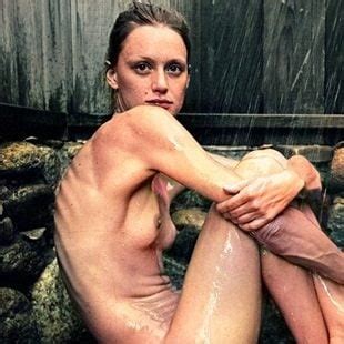 Kerry Bishé Naked Telegraph