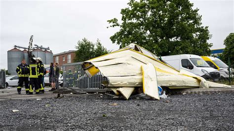 Unwetter in NRW Videos zeigen möglichen Tornado im Kreis Warendorf