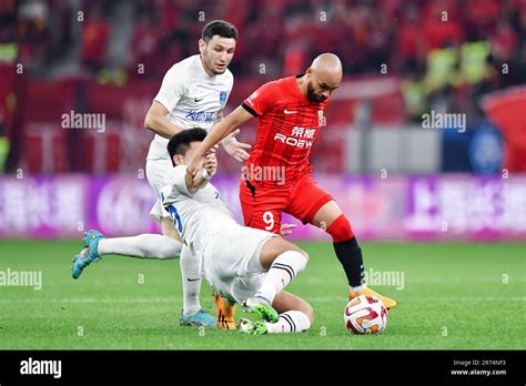 Shanghai Port Football Club Defeated Nantong Zhiyun Football Club With