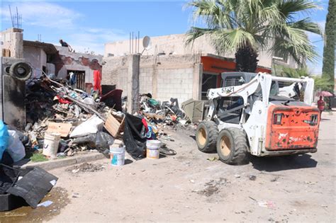 Retira Gobierno Municipal Toneladas De Basura En Vivienda