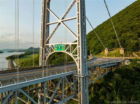 Bear Mountain Bridge - Bridges and Tunnels