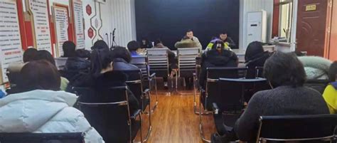 【工作动态】收心聚力鼓干劲 踔厉奋发开新篇—中街街道东大街社区召开节后“收心会”暨近期工作部署会苏志凤服务万安