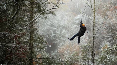 Pigeon Forge Zipline Tour in Gatlinburg, Smoky Mountains