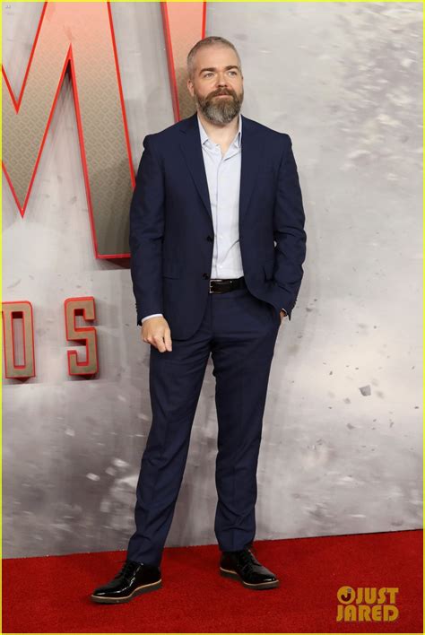 Photo Zachary Levi Lucy Liu Shazam Premiere In London Photo