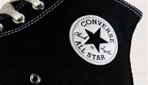 Sejarah Sepatu Converse Sepatu Ternyaman Di Dunia Sejak 1908