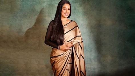 Indian Actresses Showcase Stunning Traditional Fashion | Perigon