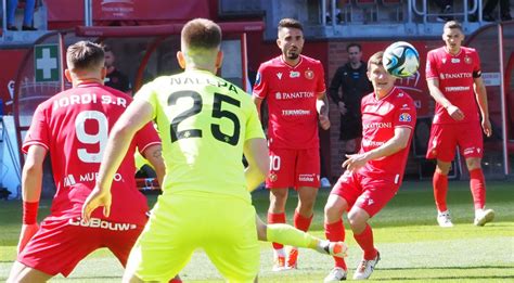 Transfery Nowy widzewiak urodził się 10 dni przed ważnym meczem