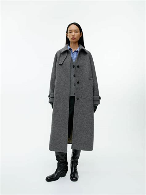 Shop Our Edit Of The Best Coats In Arket S Outerwear Sale Who What Wear