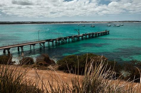 5 Incredible Beaches on Kangaroo Island - Chris and Laura Travels