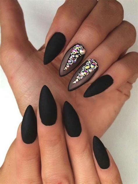 Best Black Stiletto Nails Designs For Your Halloween Ostty