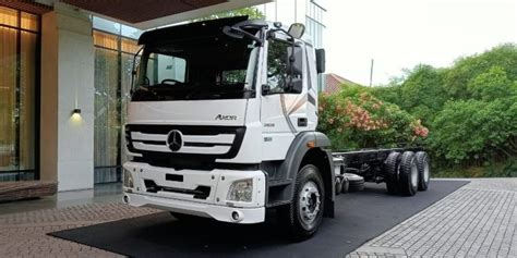 Dcvi Rilis Truk Mercedes Benz Axor M Cab Kini Ada Ruang Istirahat