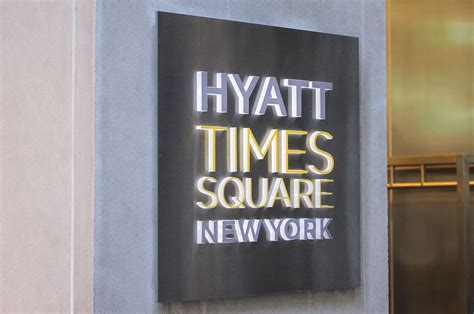 HYATT TIMES SQUARE - Crown Signs Systems