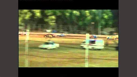 4 Cylinder Sedan Feature Kingaroy Speedway 30 9 2012 Youtube