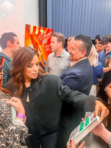 Mi Review De La Pel Cula Flamin Hot Rollos De Mujeres