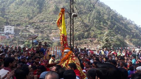 जानिए अक्षय तृतीया के दिन ही क्यों खुलते हैं यमुनोत्री गंगोत्री धाम के कपाटपीछे है दिलचस्प