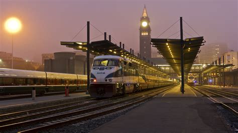 Amtrak Train Wallpaper