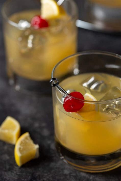 Like Whiskey Sours Youre Going To Love This Meyer Lemon Whiskey Sour