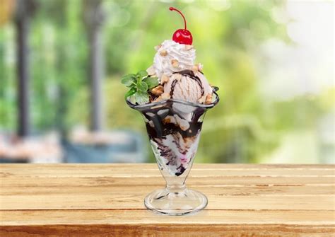 Premium Photo Classic Hot Fudge Sundae
