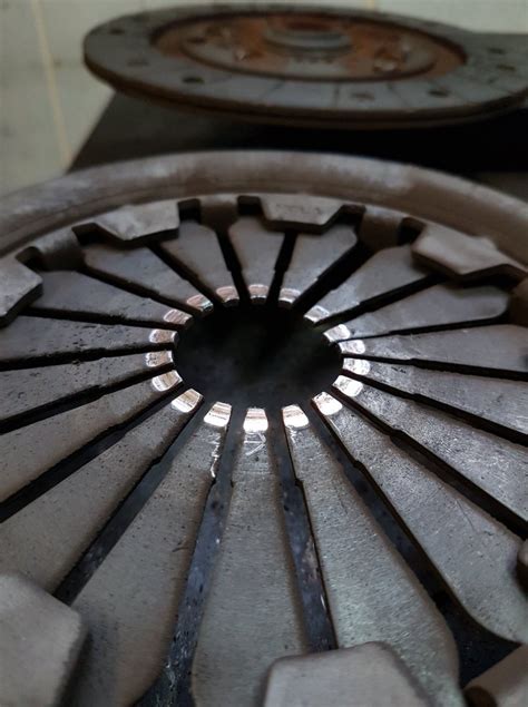 Замена сцепления ваз 2115 — Lada 2115, 1,5 л, 2001 года | поломка | DRIVE2