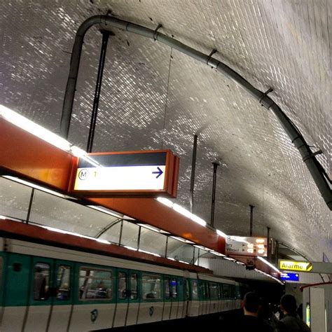 Metro Ceiling Ceiling Train Metro