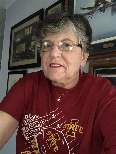 In Remembrance of Robert E Fogle: Obituary and Services