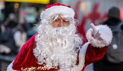 Photos: Santa Sightings 2022 | National Review