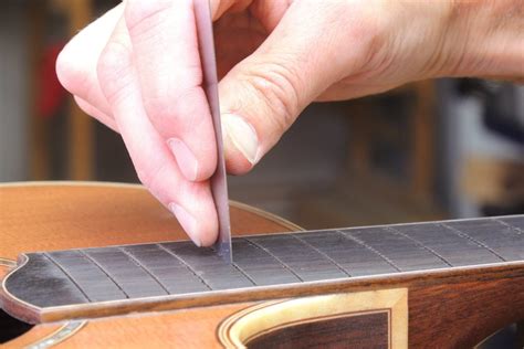 Photo Story Refretting Of An Acoustic Guitar Stoll Guitars