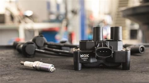 Ngk Spark Plug Celebra Los A Os De Sus Primeras Bobinas De Encendido